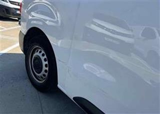 TOYOTA 1.5D 74KW MWB BUSINESS (102CV) FURG - 4244-LMS